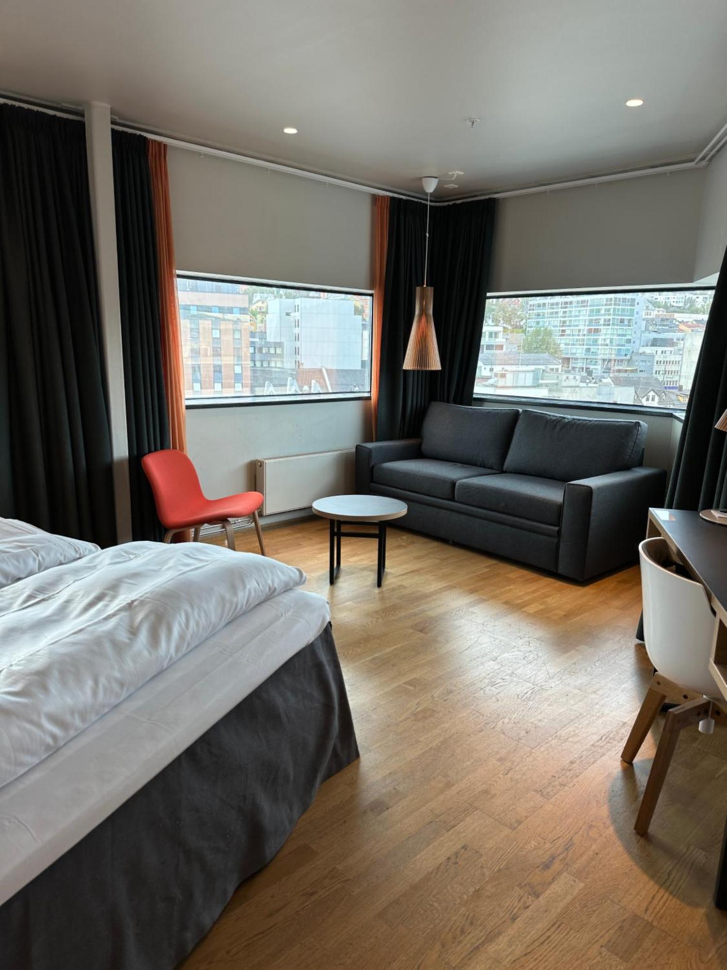 Clarion The Edge Hotel 4*