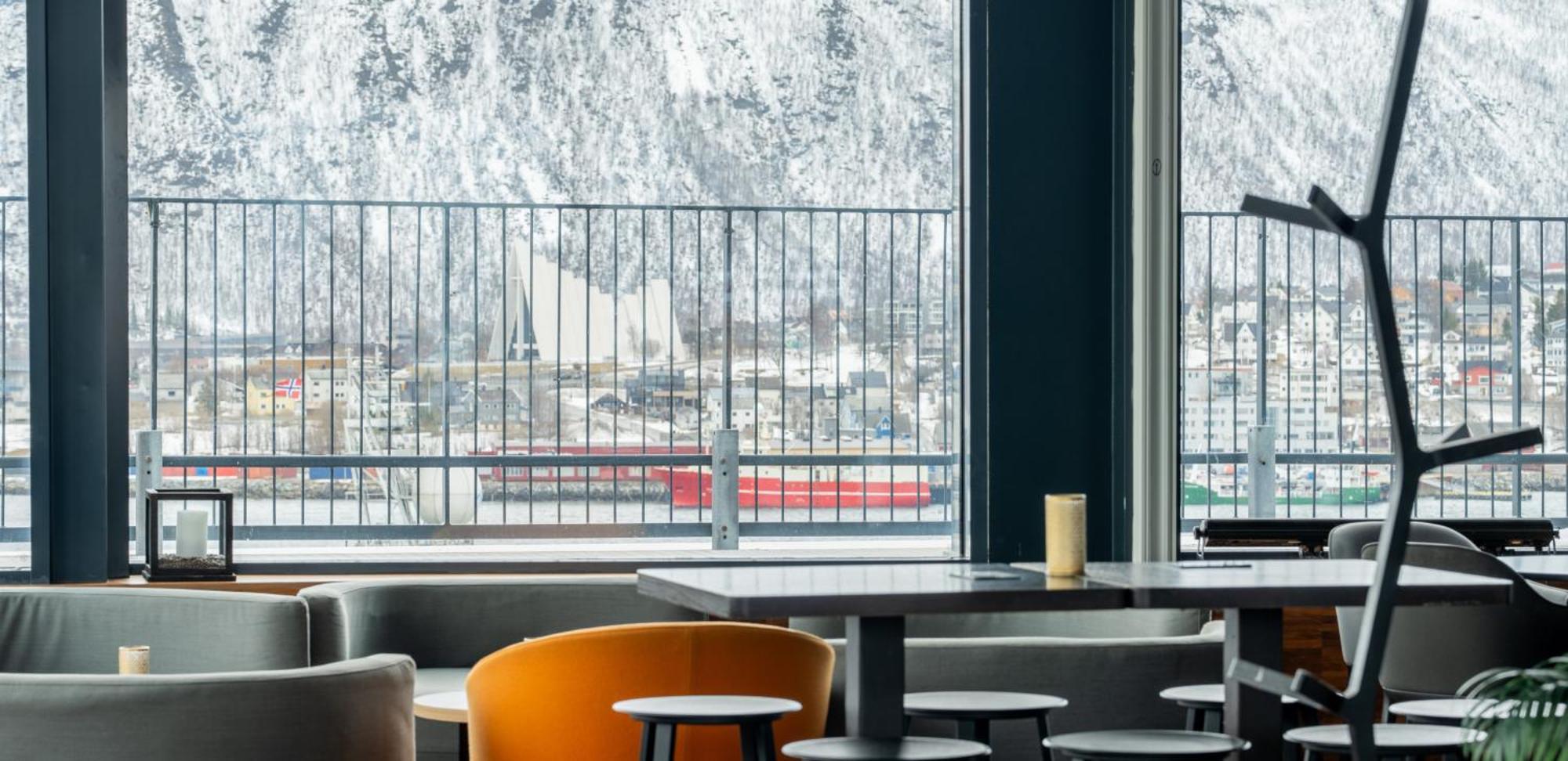 Hotel Clarion The Edge 4*